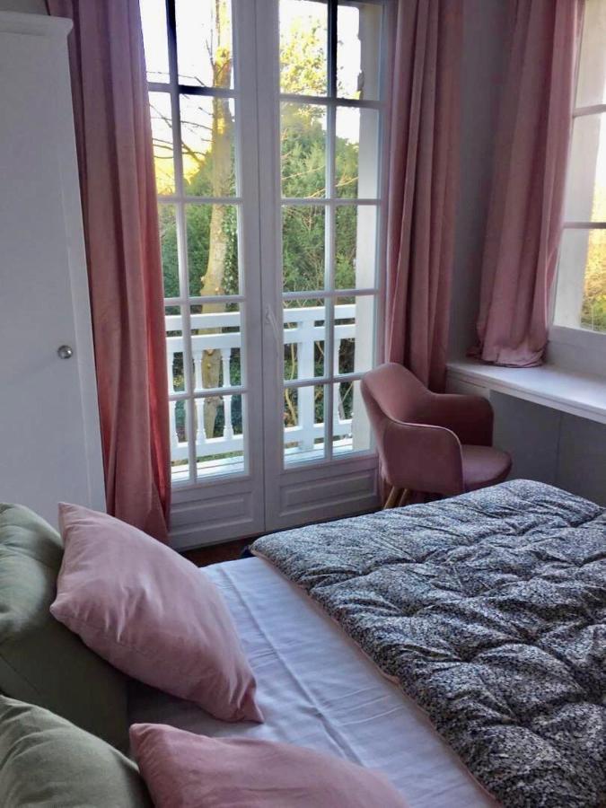 Villa Vue Mer Avec Acces Direct A La Plage Варенжвиль-сюр-Мер Экстерьер фото